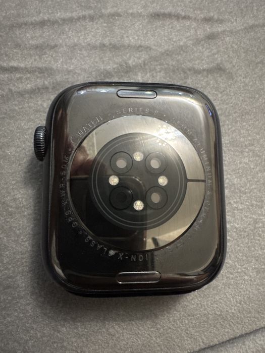 Apple Watch 8 45 mm