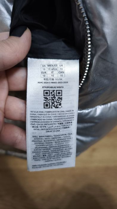 Geaca matlasata Guess