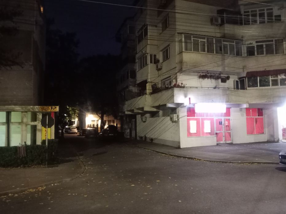 Spatiu comercial