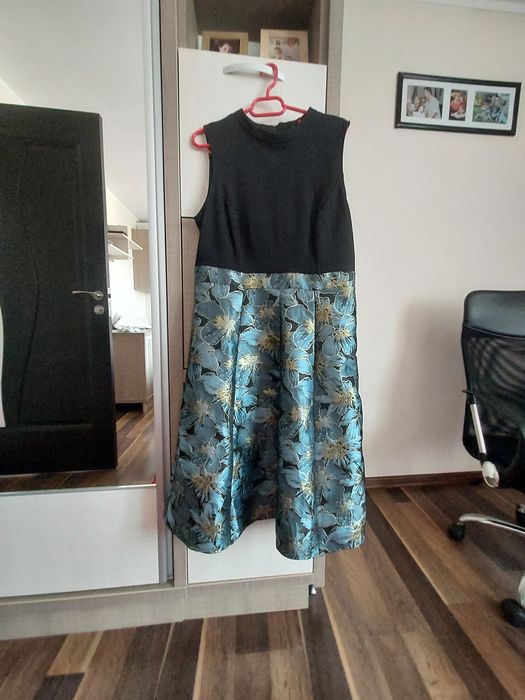 Rochie de ocazie pentru dama,marca Orsay, mărimea 40