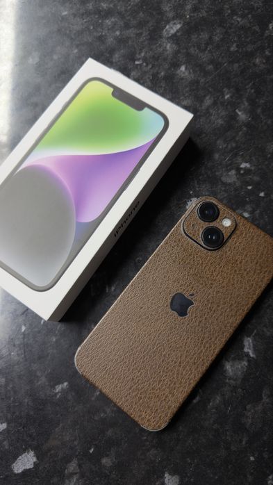 Продам Iphone 14