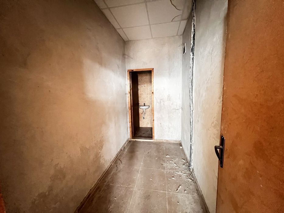 Продава се Магазин в Велико Търново, Акация - 25 кв.м за 1452 €/кв.м - Снимка #4