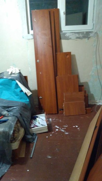 Секция-бюро за детска стая