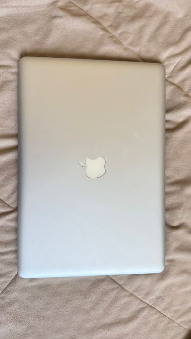 MacBook Pro 15 б/у.