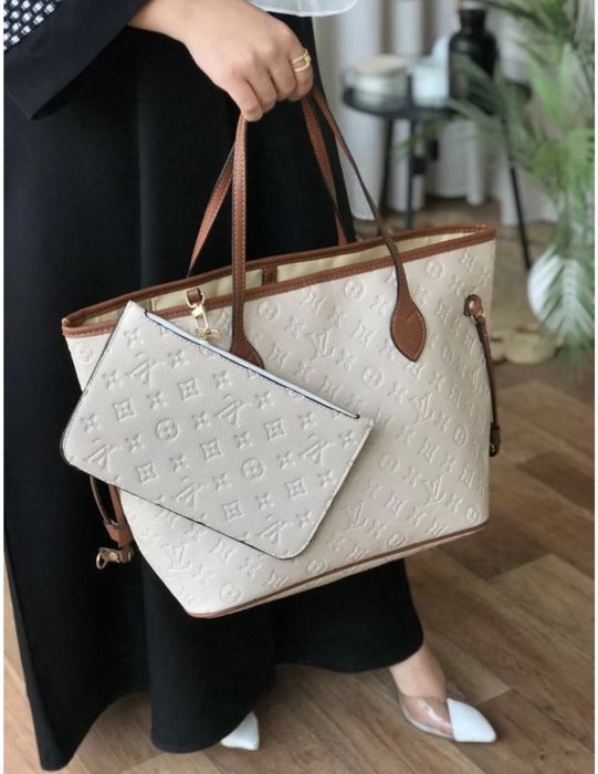 Сумкала сотилади 125.000 сум