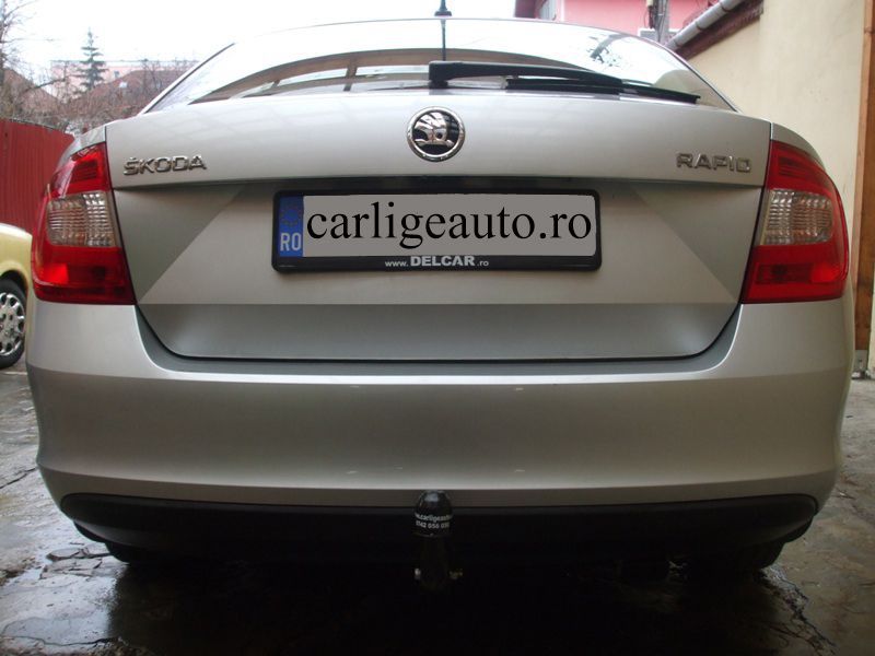 carlig remorcare skoda rapid 5 usi 2012 - ..