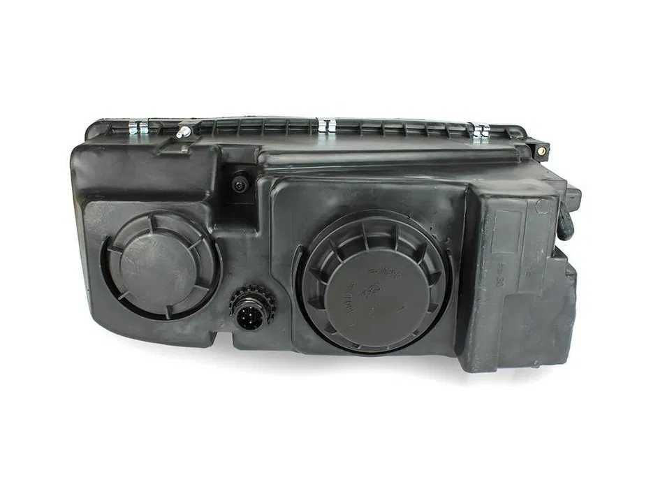 Фарове Фар за Мерцедес Актрос-Аксор / Mercedes Actros-Axor 96-04