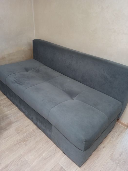Диван тахта б/у в хорошем состоянии