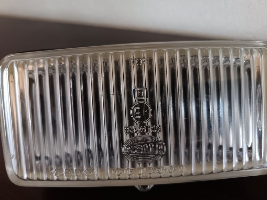 Proiector Hella  produs în Germania.
