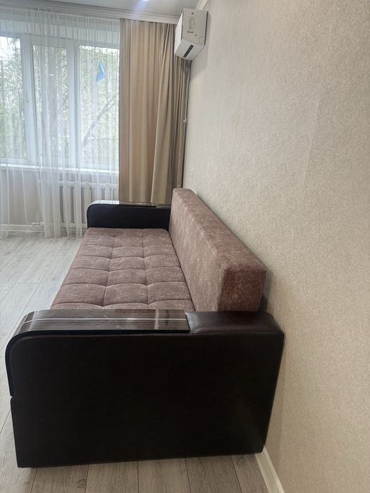 Продаю диван срочно
