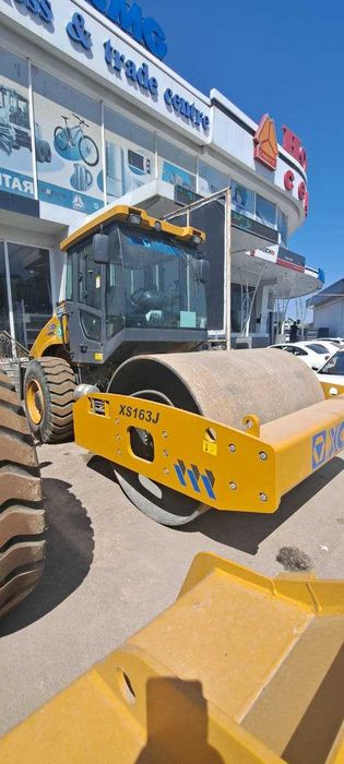 Каток (XCMG) 16 тонна в наличии (Омборхонада тайёри мавжуд) 2024г