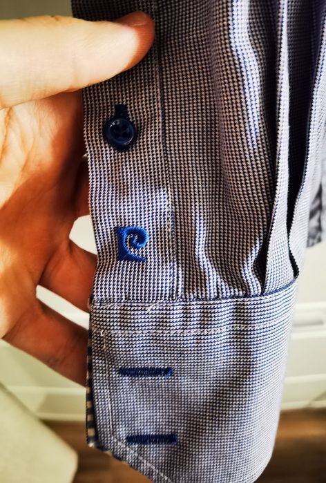 Риза Pierre Cardin нова