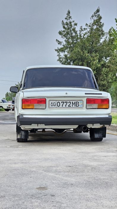 Lada vaz 21 07 xolari yaxshi tanrofka bor shumka bolgan gen bor  sotil