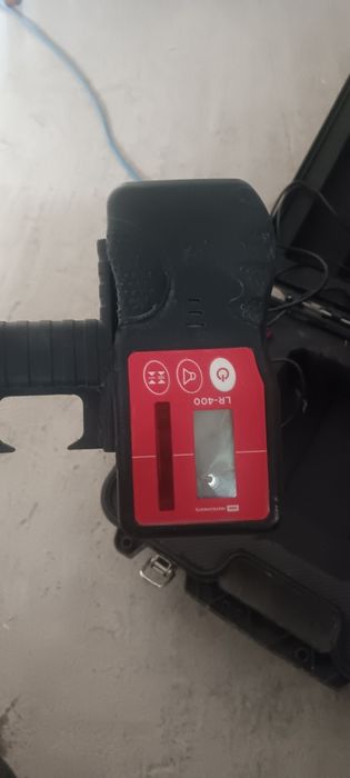 Продаётся профессиональный лазерный уровень