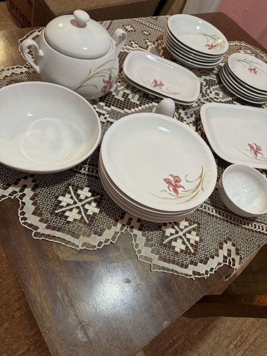 Порцеланов сервиз от чинии и купи porzellan made in bulgaria