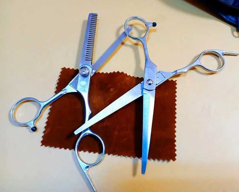 Set foarfece profesionale cu accesorii si husa