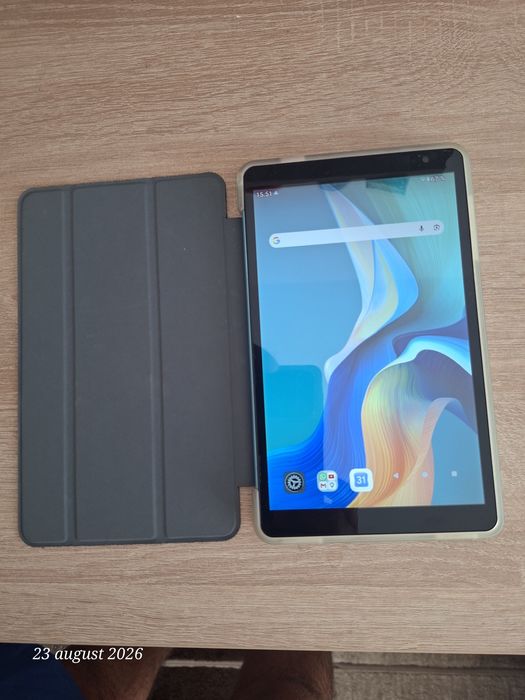 Tabletă Teclast 20x12 cm.  cu tastatură,  mouse și husă protecție