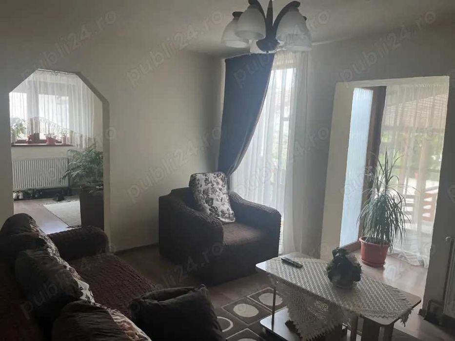 Vand casa in Aradul Nou