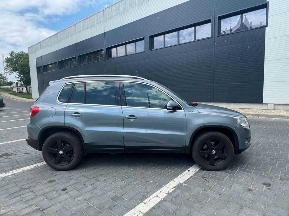 Volkswagen Tiguan 2008 2.0TDI 4×4.