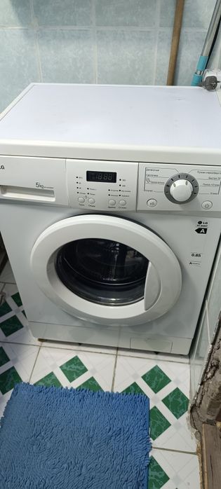 Продам машинку на запчасти