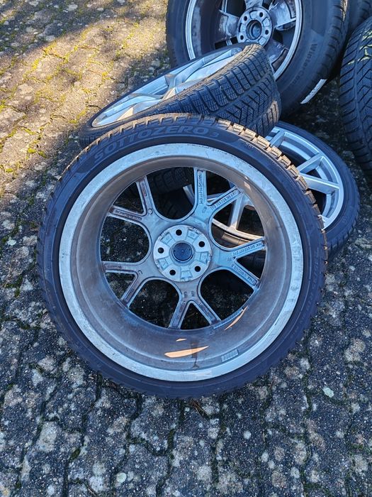 Audi RS 3 - Ауди 235/35/19 цола