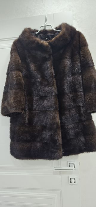 Норковая шуба. Шикарная!