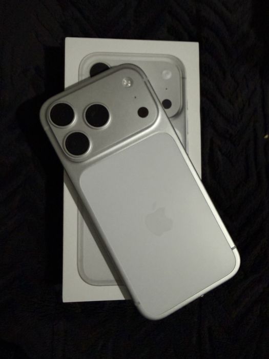 Iphone 17 pro 256 gb 100% срочно сатылады