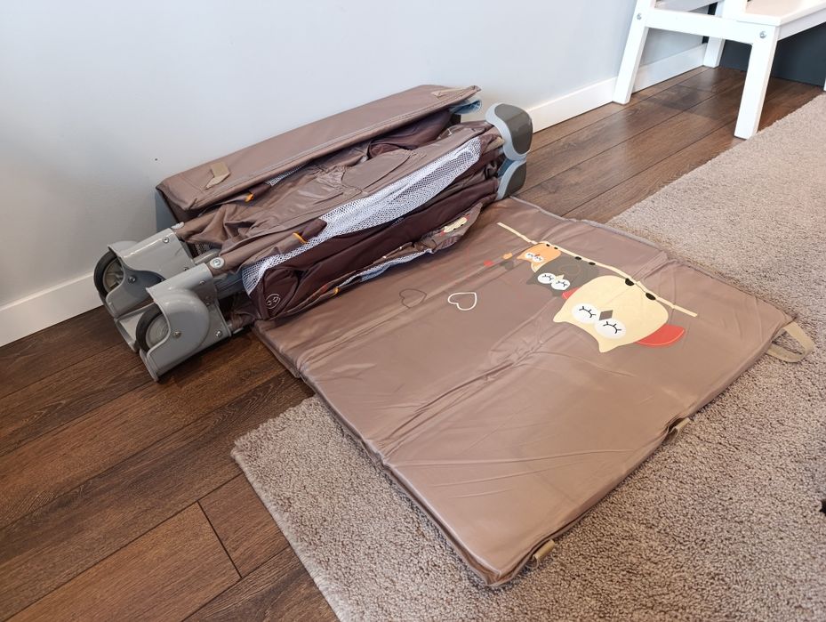 Сгъваема кошара Baby design на 2 нива + матрак IKEA