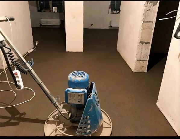 Полусухая стяжка styajka polsuxoy сухой стяжка pompa beton nasos