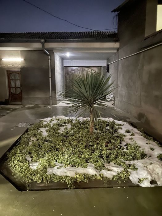 Продаётся участка рядом метро Шахристанский (Ест бартер)