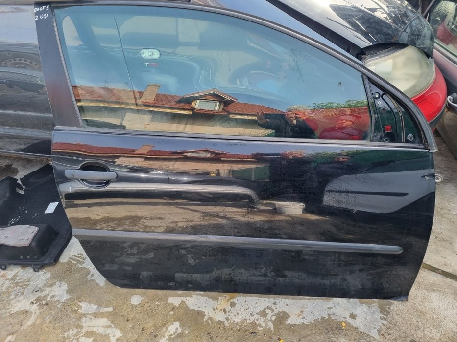 ușă completă dreapta față golf5 în 2 uși