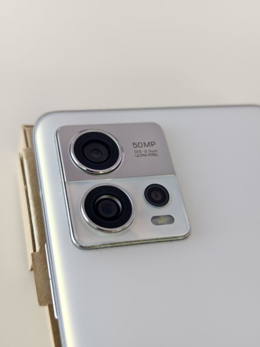 Motorola Edge 30 fusion, ca nou