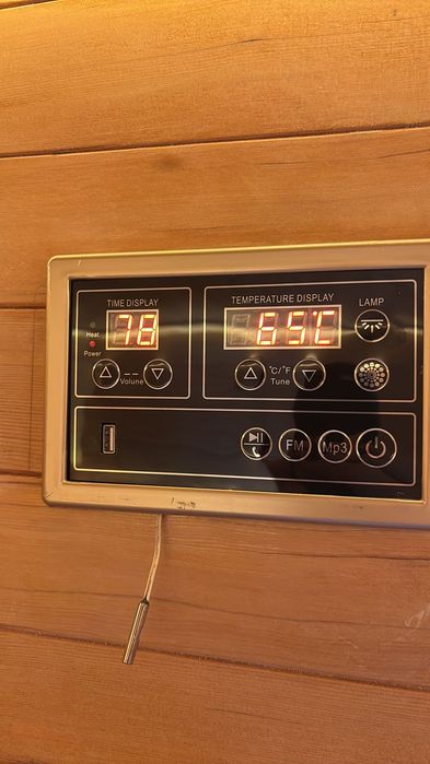Saună finlandeză premium din hemlock canadian 200×180 cm – nouă