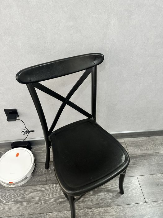 Стул, Черный стул