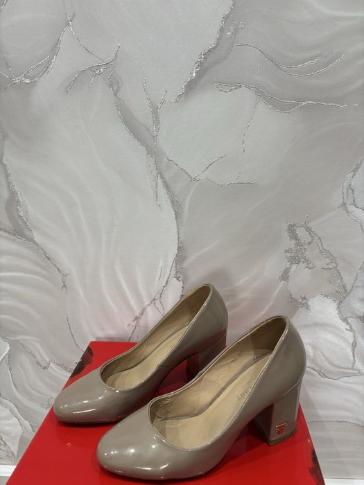 Обуви отдам даром