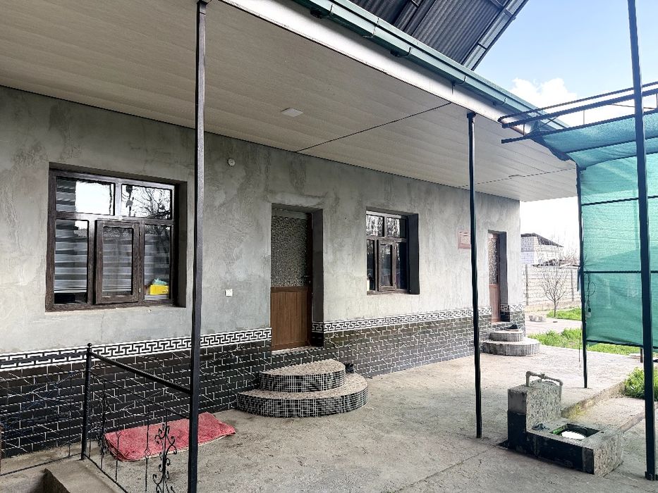 Продам дом все удобства есть