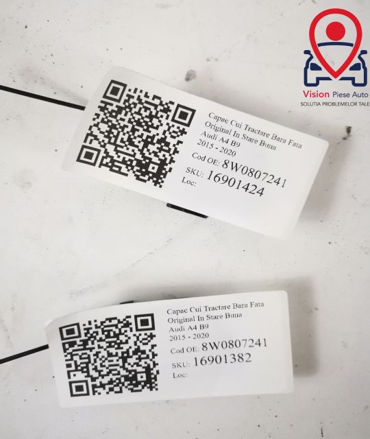 Ауди А4 / Audi A4 B9 8W0807241 Оригинален капак за теглене на предна б