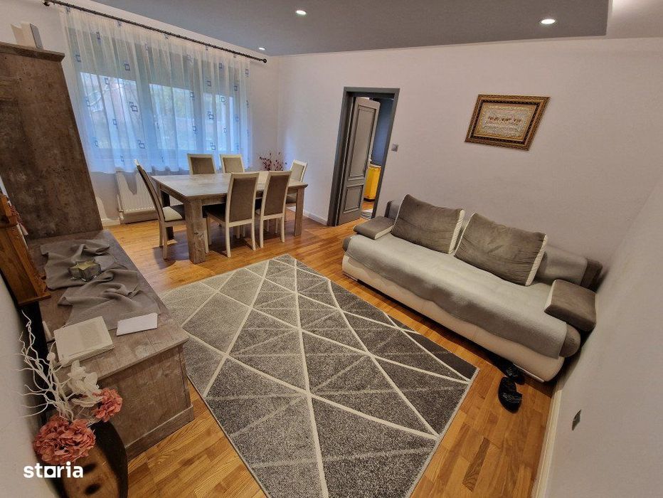 Apartament de vanzare, 2 camere, 45 mp, zona centrala