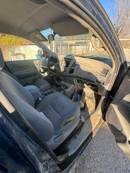 Dezmembrari toyota hilux 2.5D