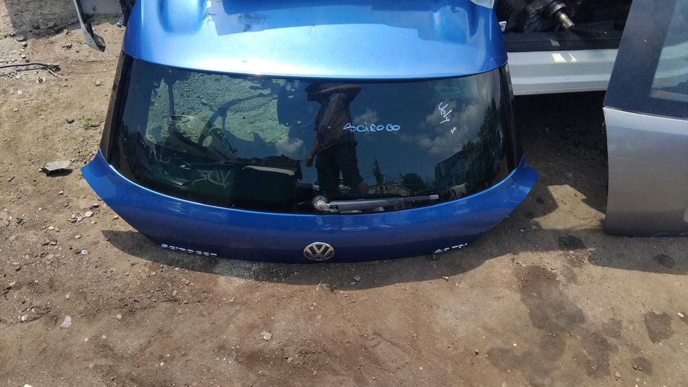 Haion Volkswagen Scirocco an 2009
