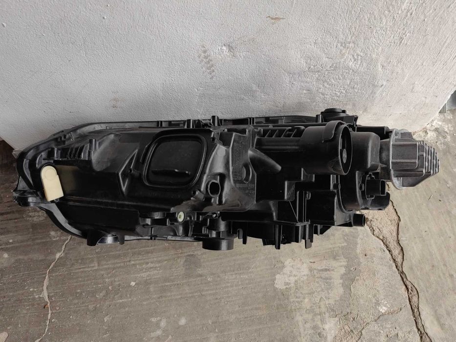 Фар VW Polo 2G IQ.LIGHT LED 22г. десен / Фар Поло 2Г Оригинален