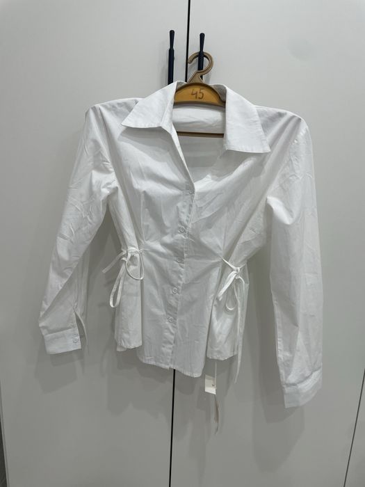 Рубашка новая приьальная размер стандард