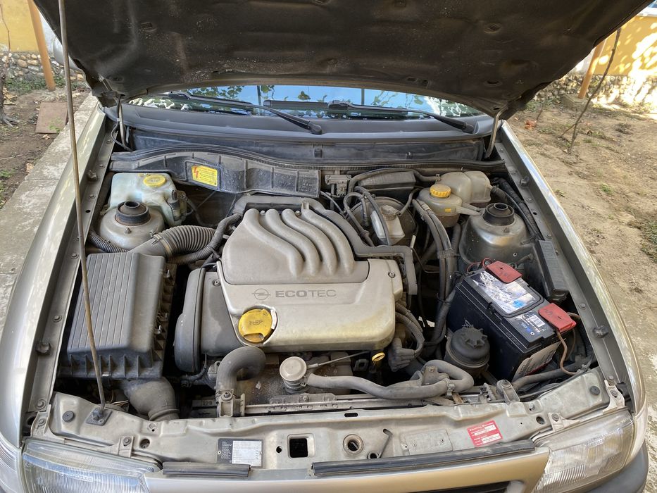 Opel Astra F berlina