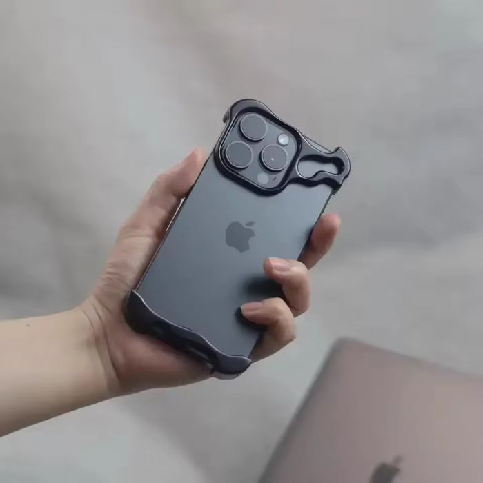 Edge Guard Case - Метална рамка - предпазител за ъглите за iPhone 15 Pro / 16 Pro / 17 / 17 Air / 17 Pro и Pro Max в различни цветове