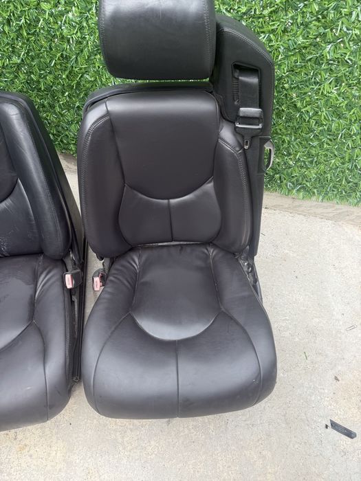Седалки от Mercedes R129