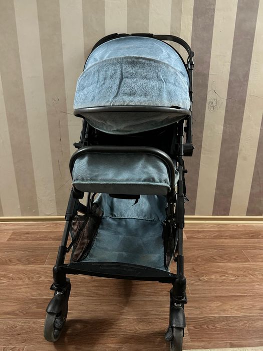 Детский коляска рабочий