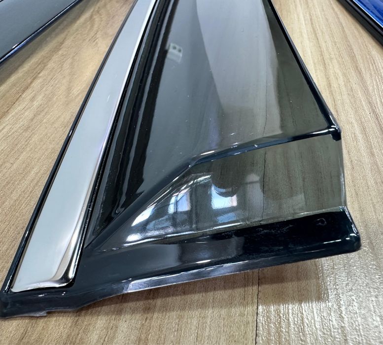 Ветровики по 15000. Тонировка от 10000.