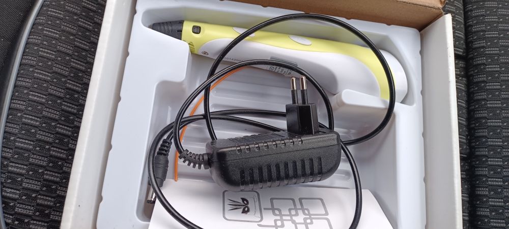 Продам 3D ручку с дисплеем