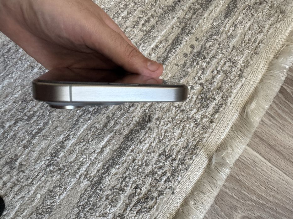 Iphone 15 pro max titan silver 256 LL/A