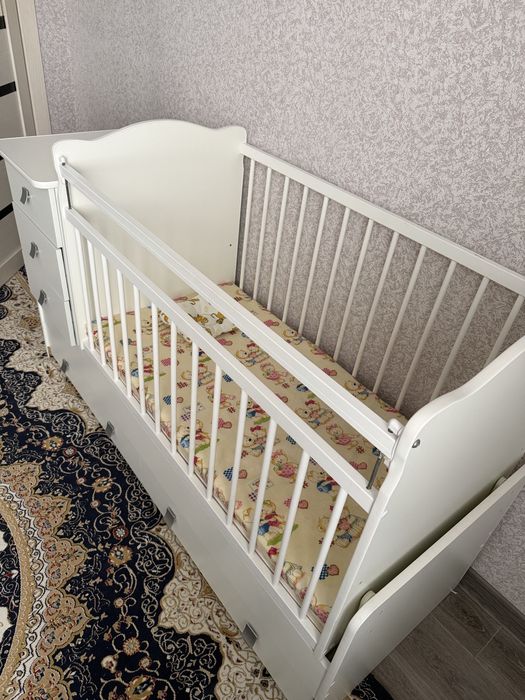 Манеж кровать от 0-5 лет